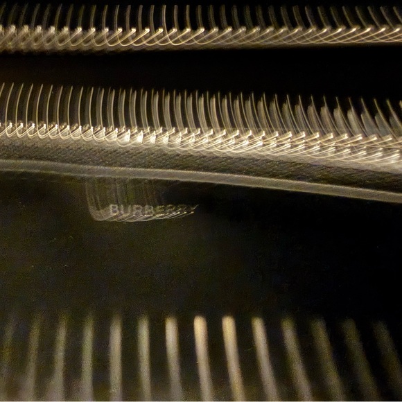 NWT Burberry Navy and Gray Checkered Zippy Wallet - Picture 11 of 12